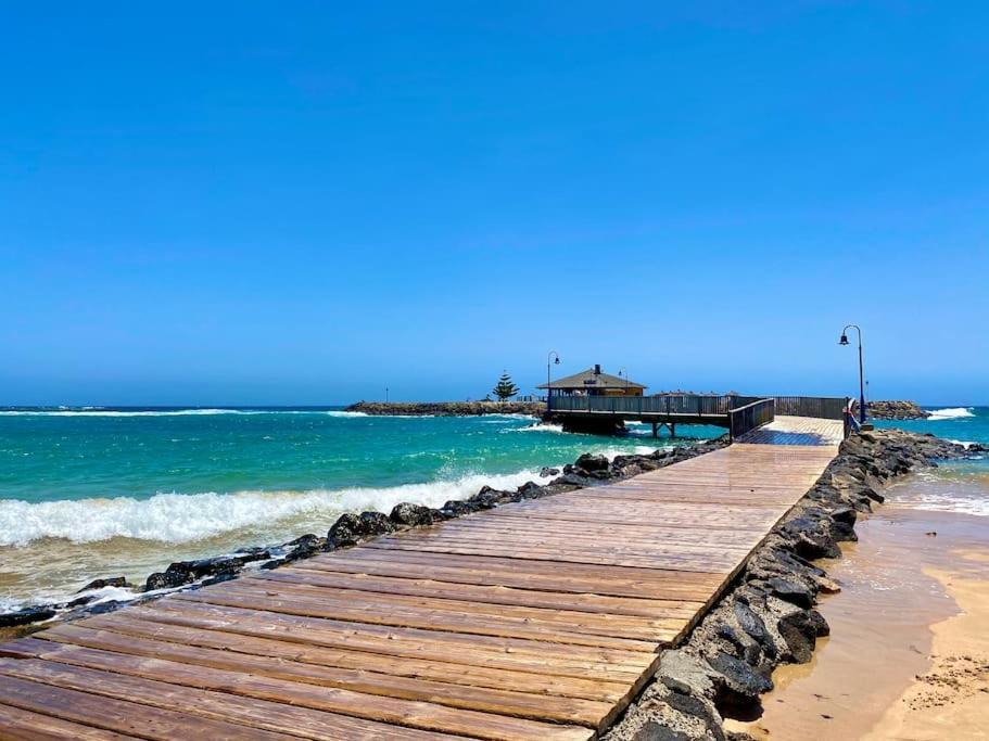 206 Pueblo Pescadores カレタ・デ・フステ エクステリア 写真